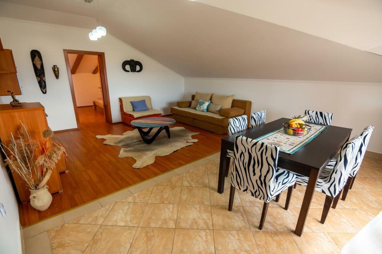 Apartmani Ivan Lopar Extérieur photo