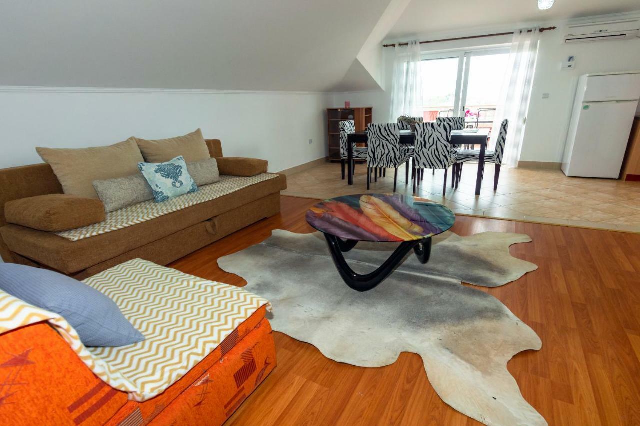 Apartmani Ivan Lopar Extérieur photo