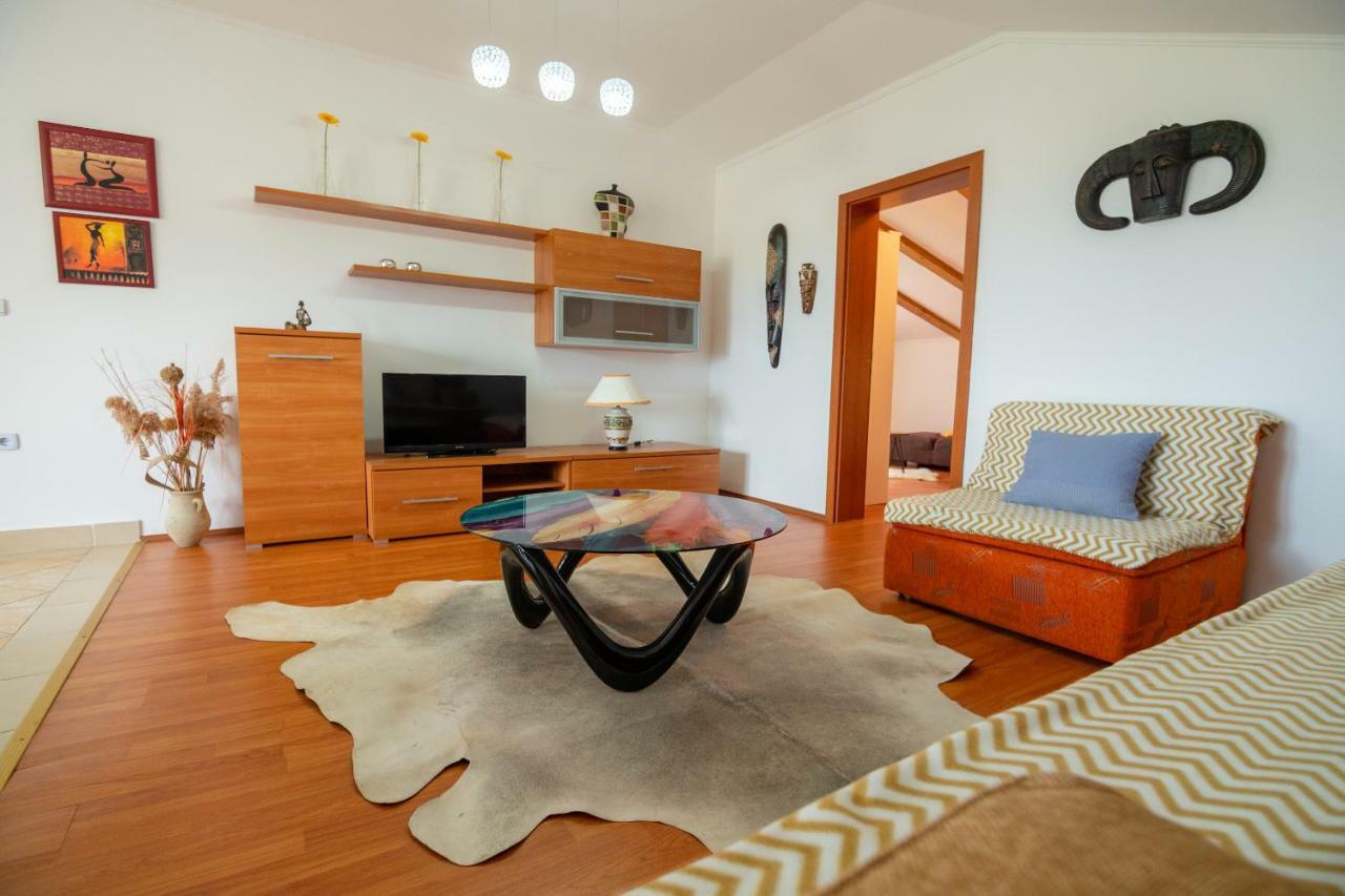 Apartmani Ivan Lopar Extérieur photo