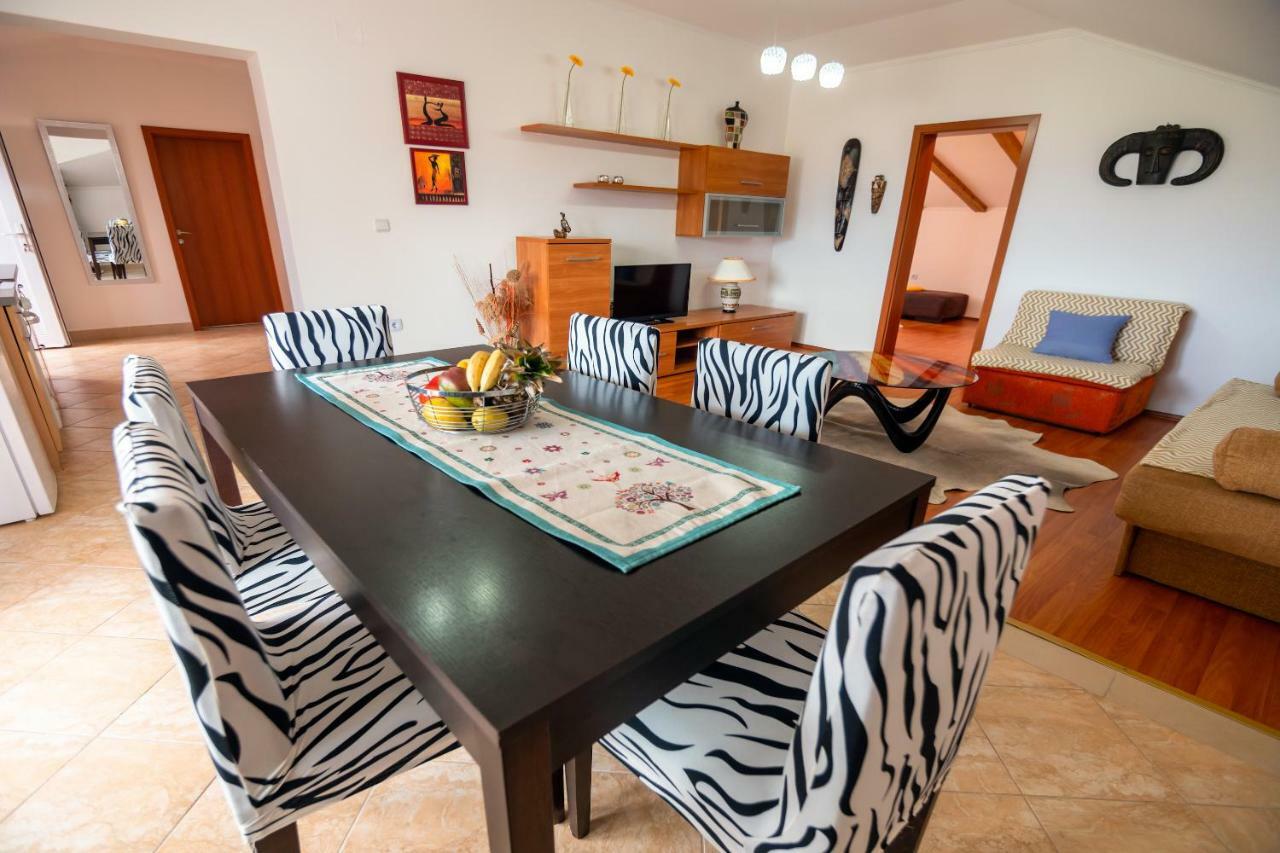 Apartmani Ivan Lopar Extérieur photo