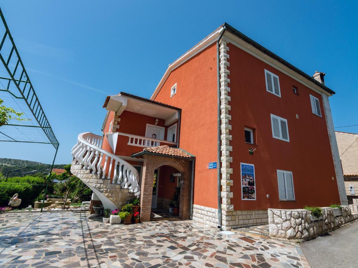 Apartmani Ivan Lopar Extérieur photo