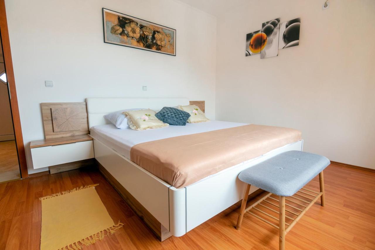 Apartmani Ivan Lopar Extérieur photo